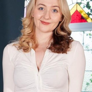 Em Yang - Pornstar Profile on xNight