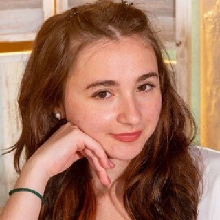 Ada Paradiso - Pornstar Profile on xNight